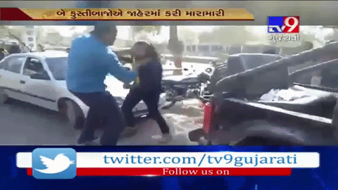 આપે  WWE માત્ર ટીવી પર જોયું હશે, ગુજરાતના બનાસકાંઠામાં રીયલ લાઇફમાં રોડ પર જોવા મળ્યું WWE : જુઓ VIDEO