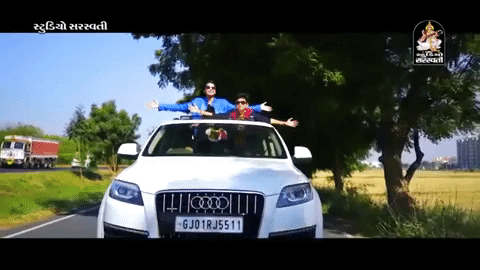 કિંજલ દવેની 'ચાર બંગડીવાળી ગાડી'ને લાગી બ્રેક, હવે નહીં ગાઈ શકે આ ગીત